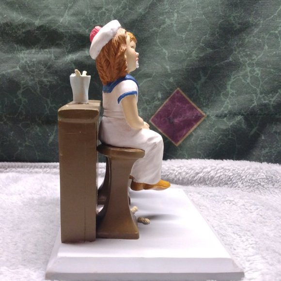 Saturday Evening Post figurine style #003 - Picture 7 of 11